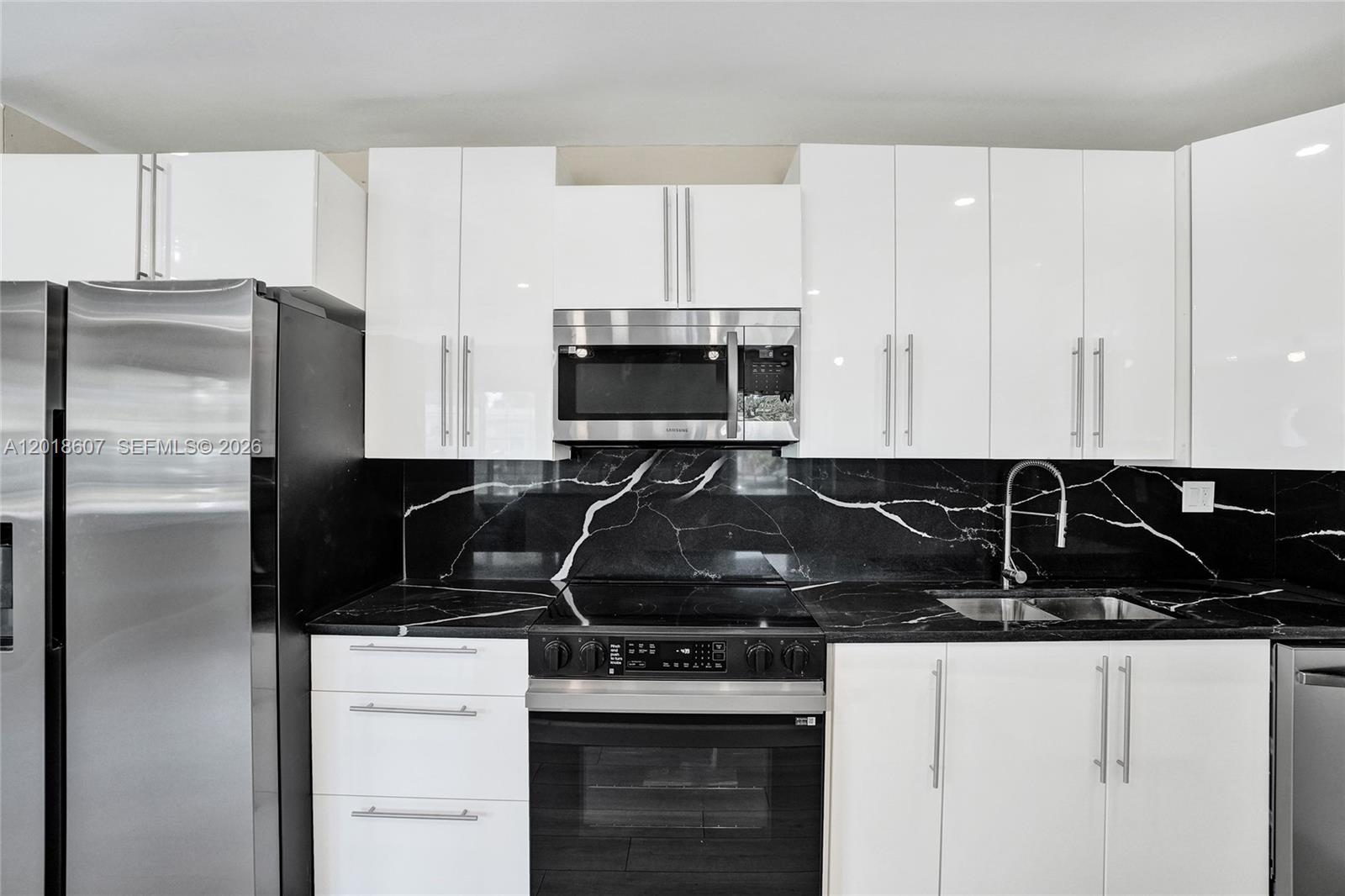 NEW BROWARDALE - Residential