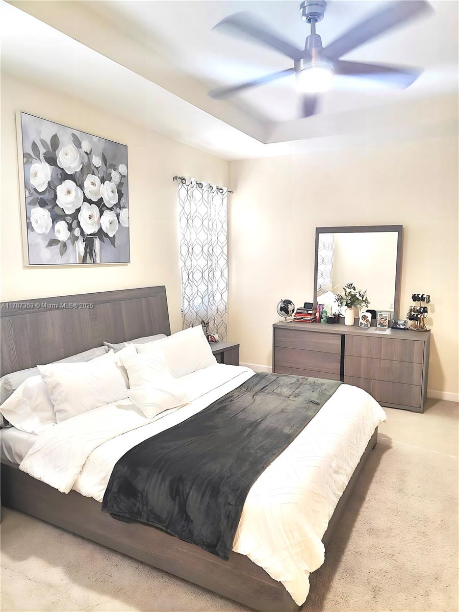 AQUABELLA SECTION ONE - Residential