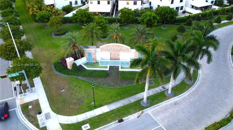 10315 W 32nd Ln Hialeah FL 33018