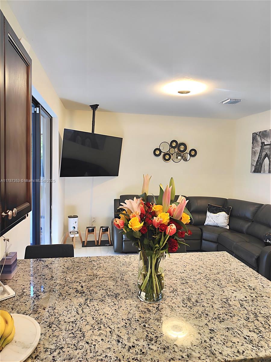 AQUABELLA SECTION ONE - Residential