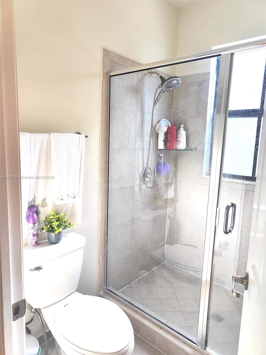 AQUABELLA SECTION ONE - Residential