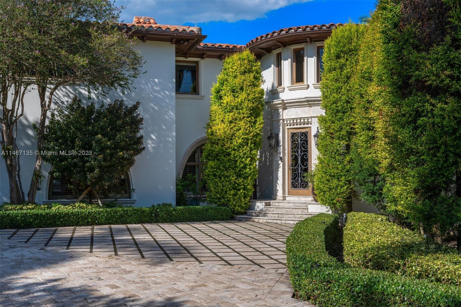 SUNSET ISLANDS ISLAND NO - Residential