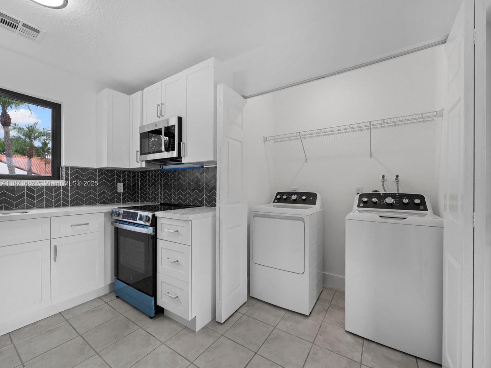 OAK PARK SEC 5 - Residential