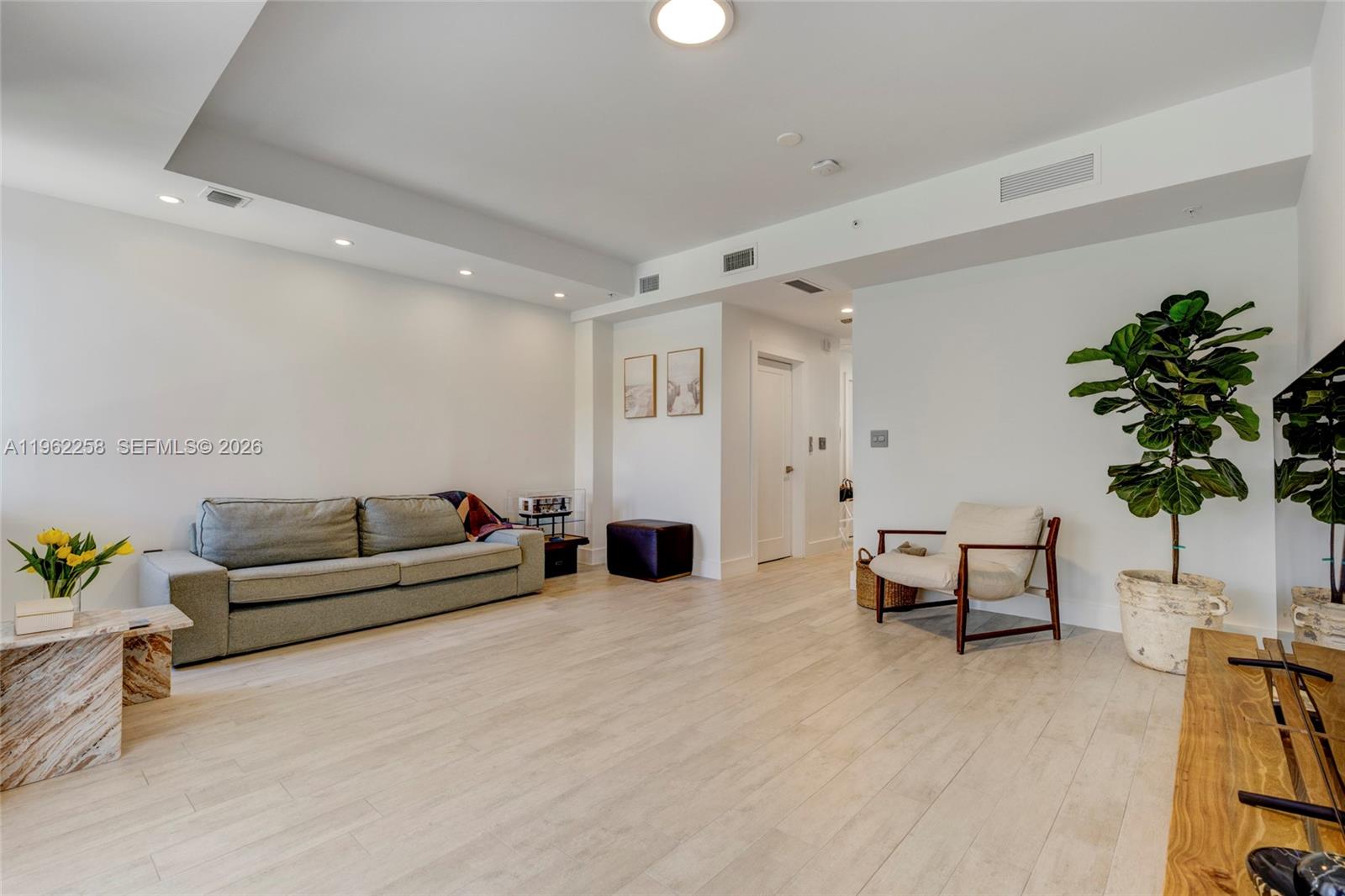 NORMANDY GOLF COURSE SUB - Residential