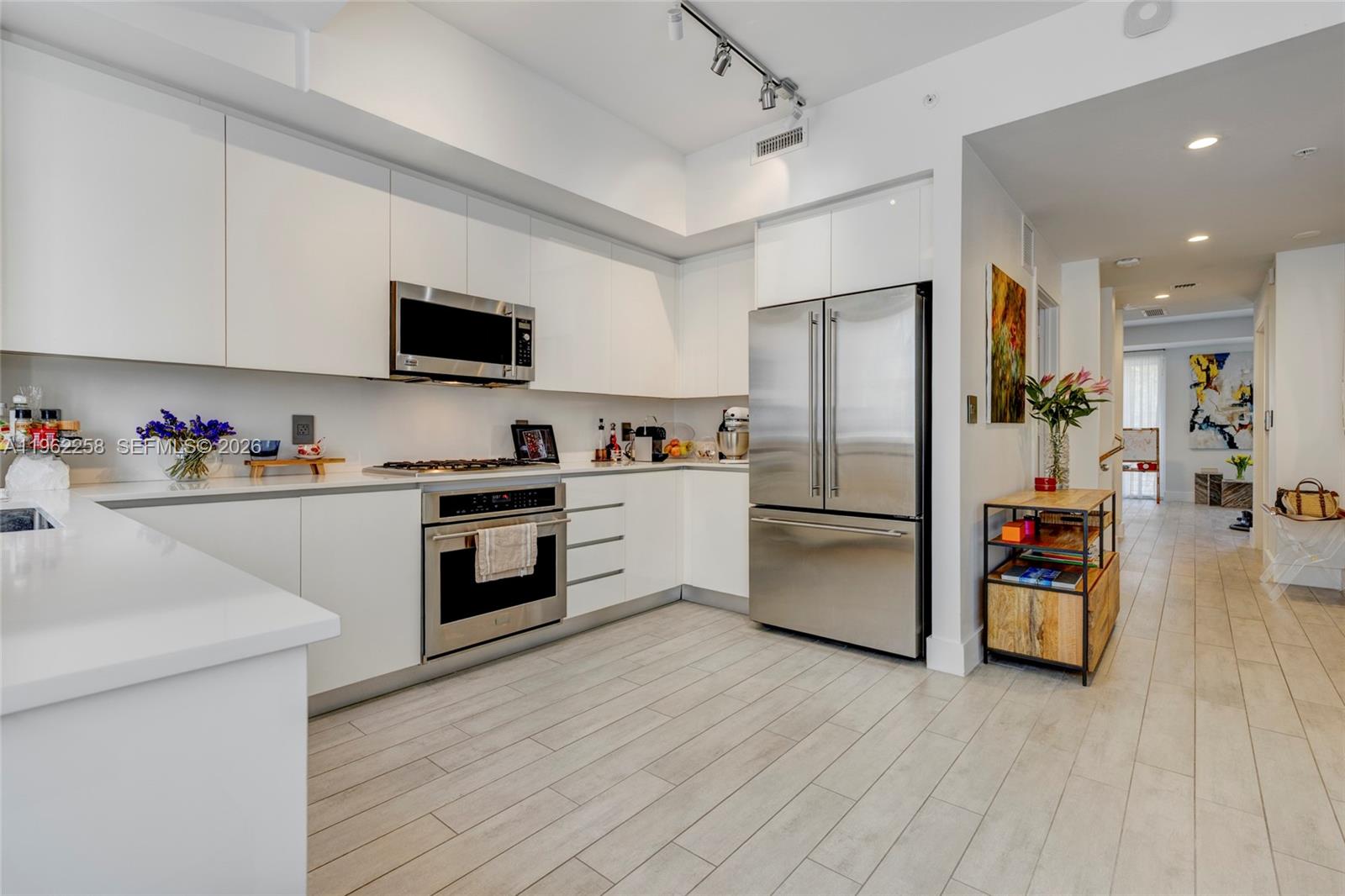 NORMANDY GOLF COURSE SUB - Residential