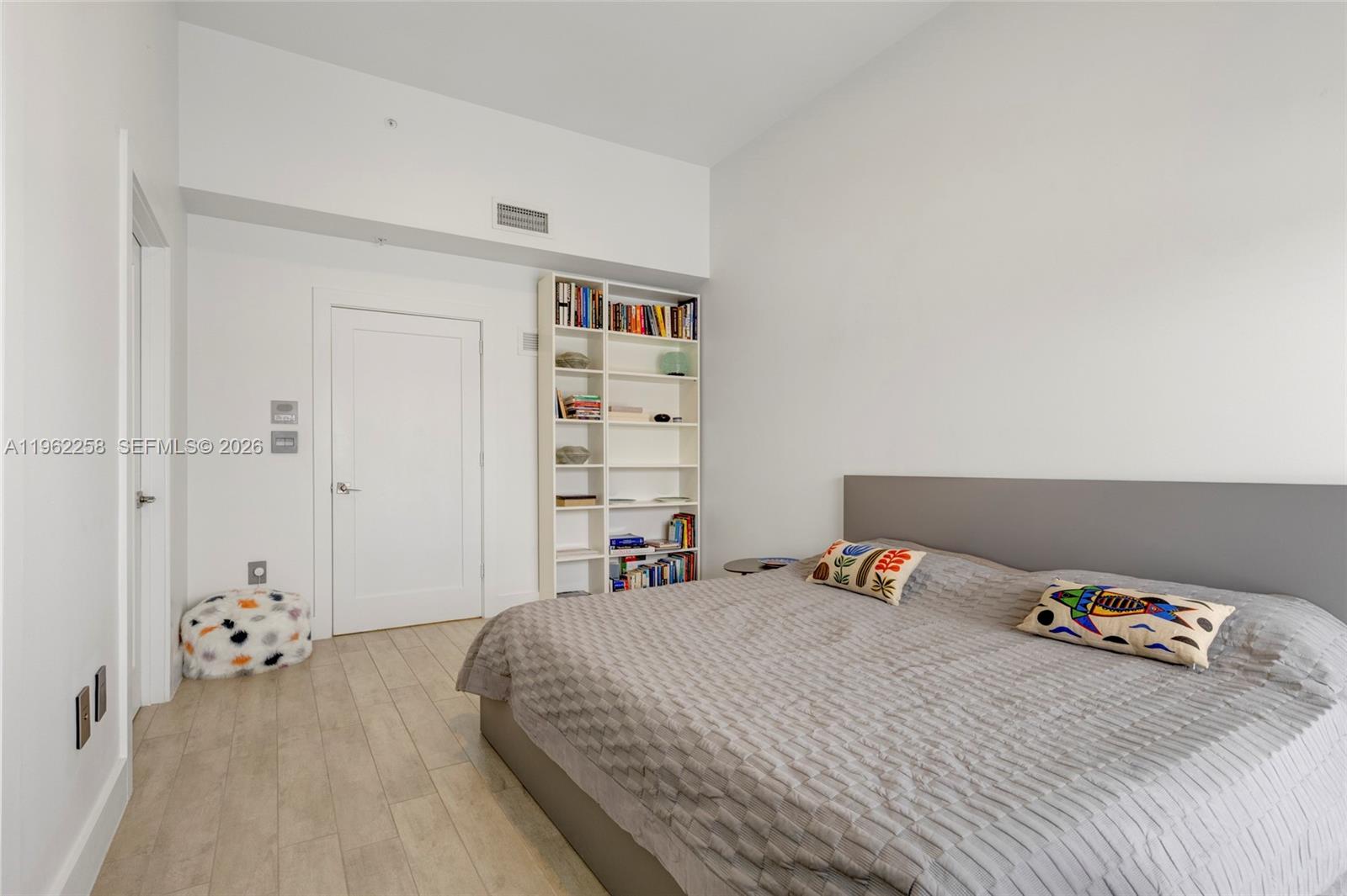 NORMANDY GOLF COURSE SUB - Residential