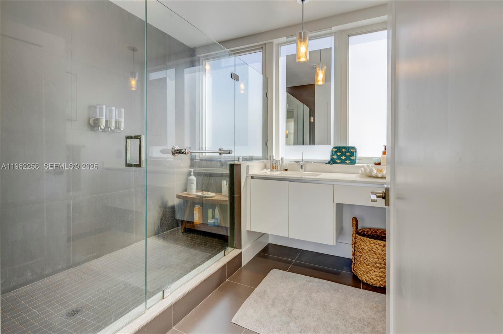 NORMANDY GOLF COURSE SUB - Residential