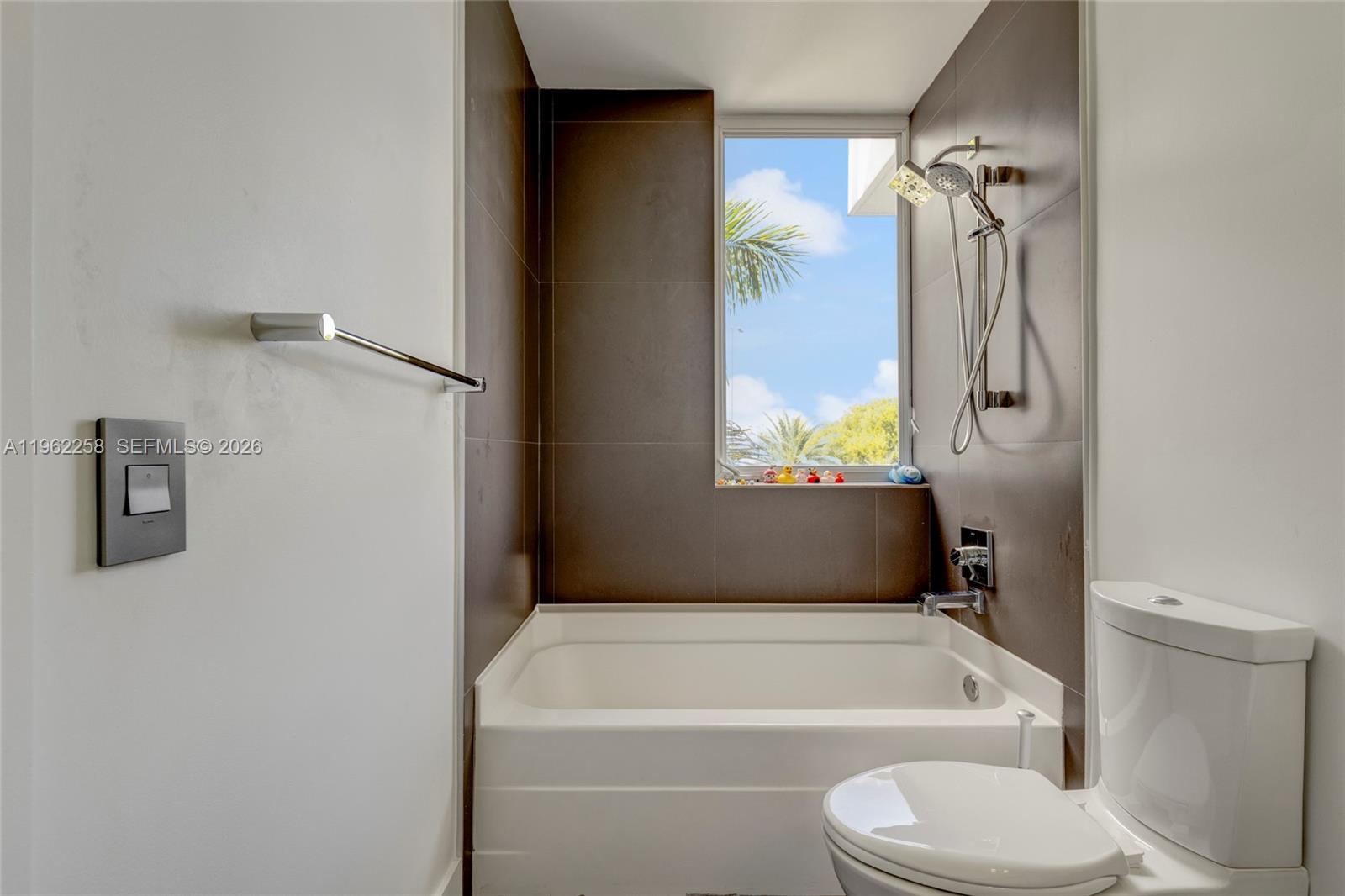 NORMANDY GOLF COURSE SUB - Residential