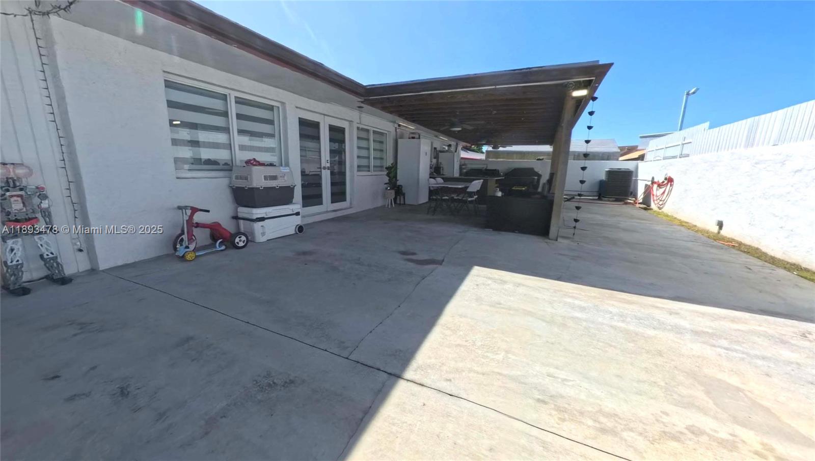 OAK PARK SEC 1 - Residential