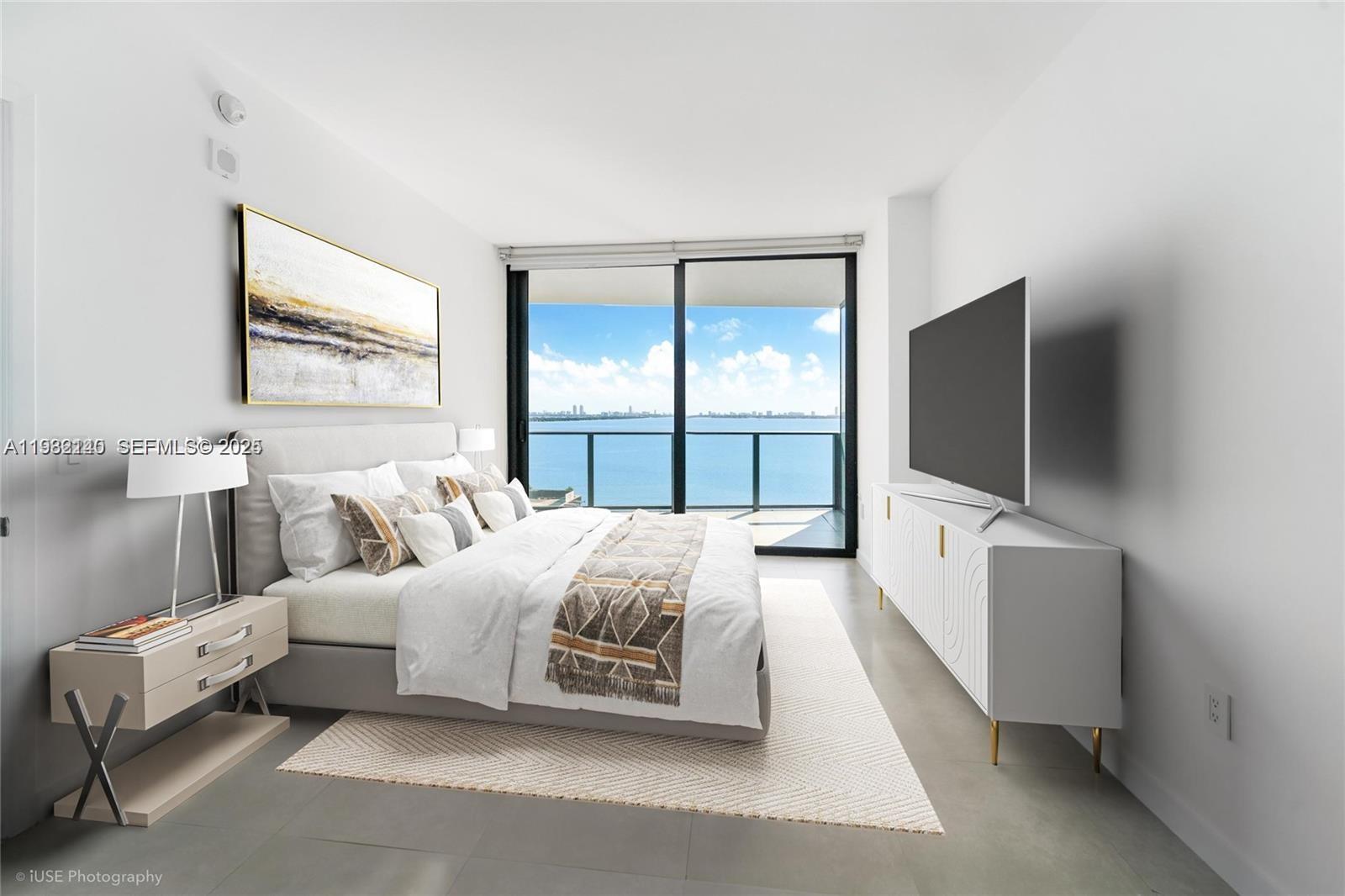 ICON BAY CONDO - Residential Lease