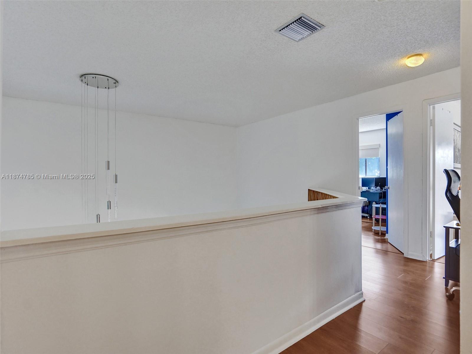 ALPINE WOODS ESTATES NO I - Residential Lease