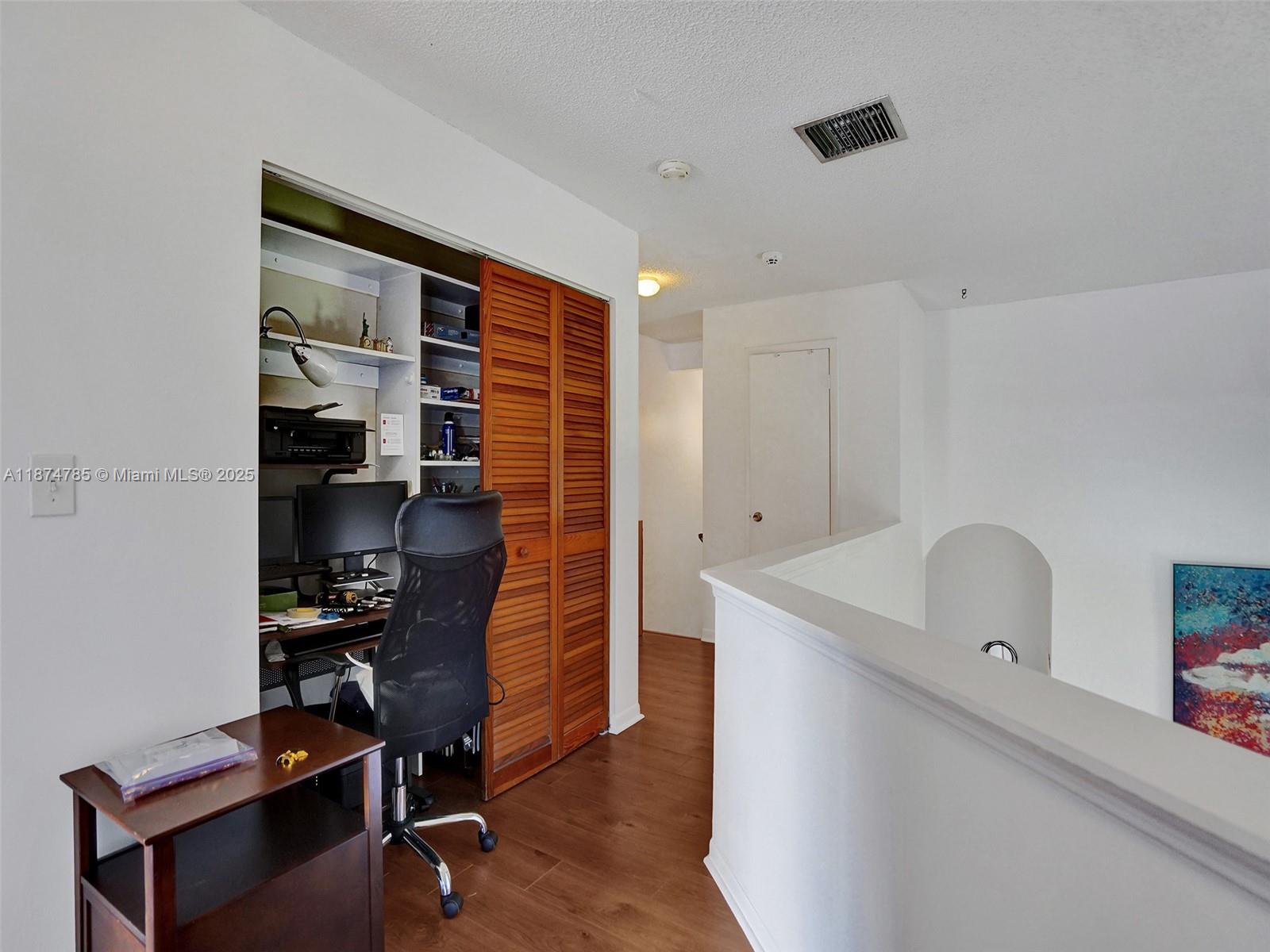 ALPINE WOODS ESTATES NO I - Residential Lease