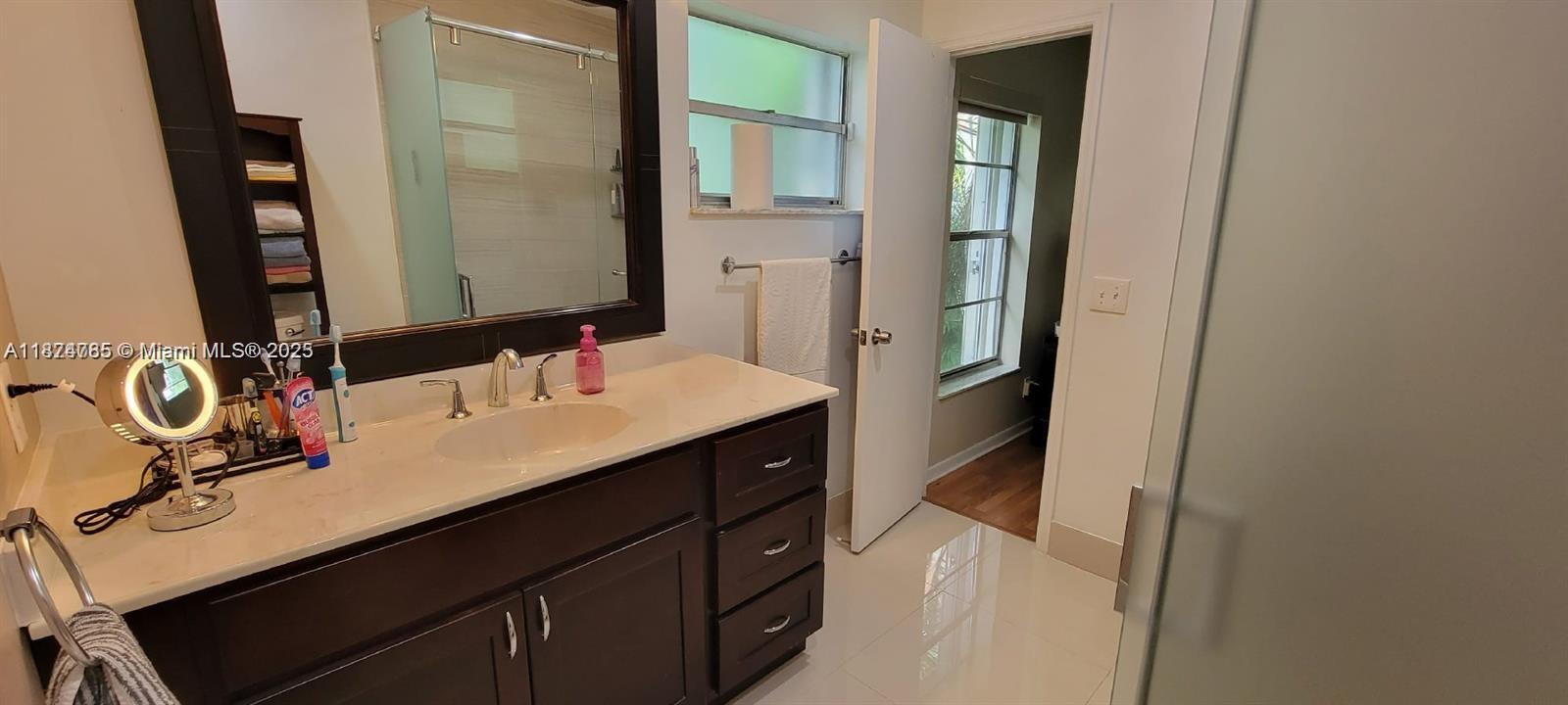 ALPINE WOODS ESTATES NO I - Residential Lease