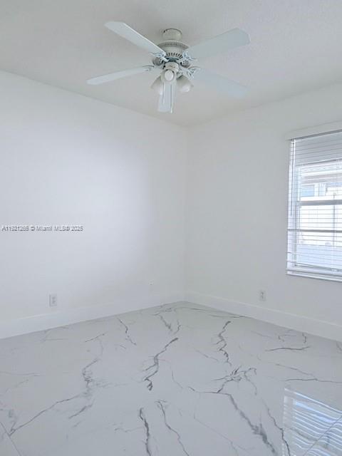 VULCAN MATERIALS COMPANY - Residential Lease