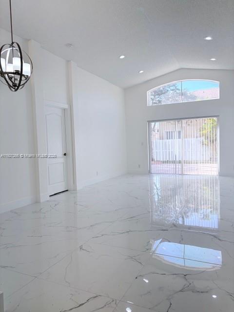 VULCAN MATERIALS COMPANY - Residential Lease