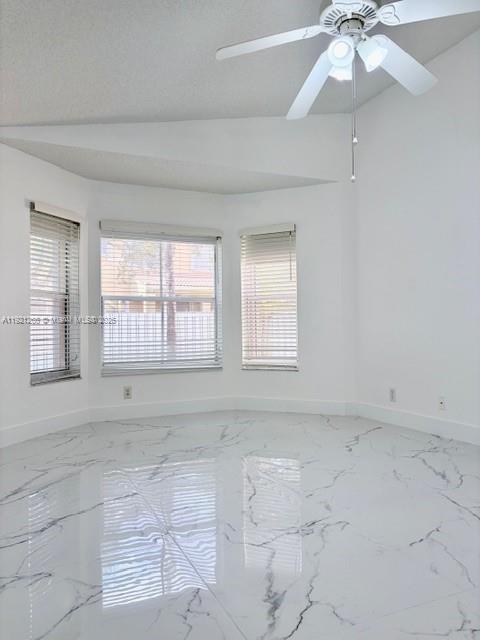 VULCAN MATERIALS COMPANY - Residential Lease