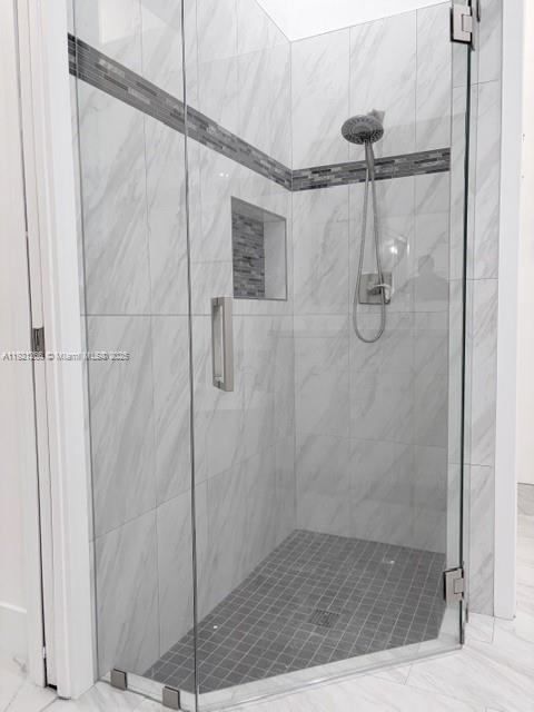 VULCAN MATERIALS COMPANY - Residential Lease