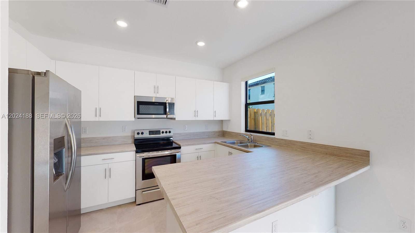 Corsica - Residential Lease