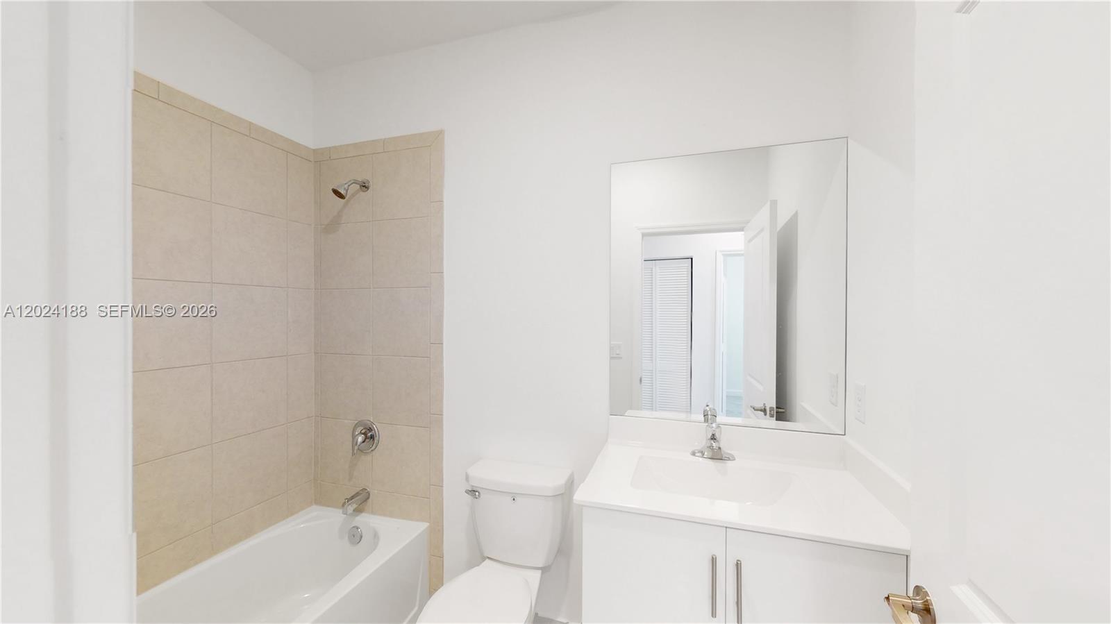 Corsica - Residential Lease