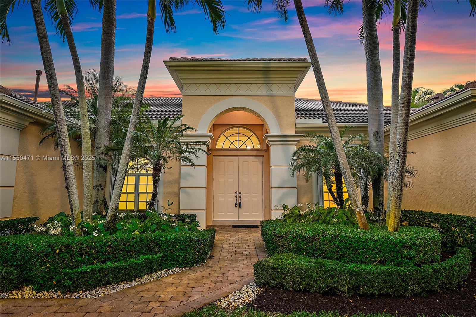 133 Mystic Ln