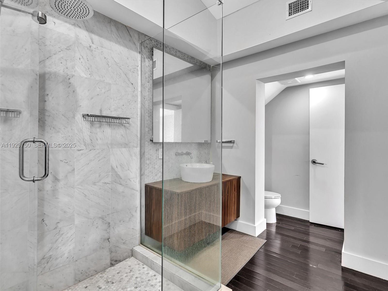 ENCHANTED LAKE SEC 2 - Residential Lease