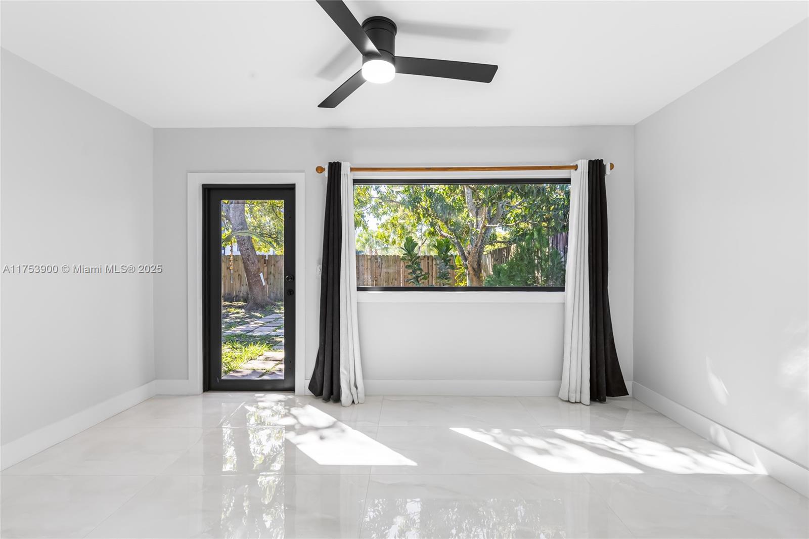 FOREST HILLS SOUTH - Residential