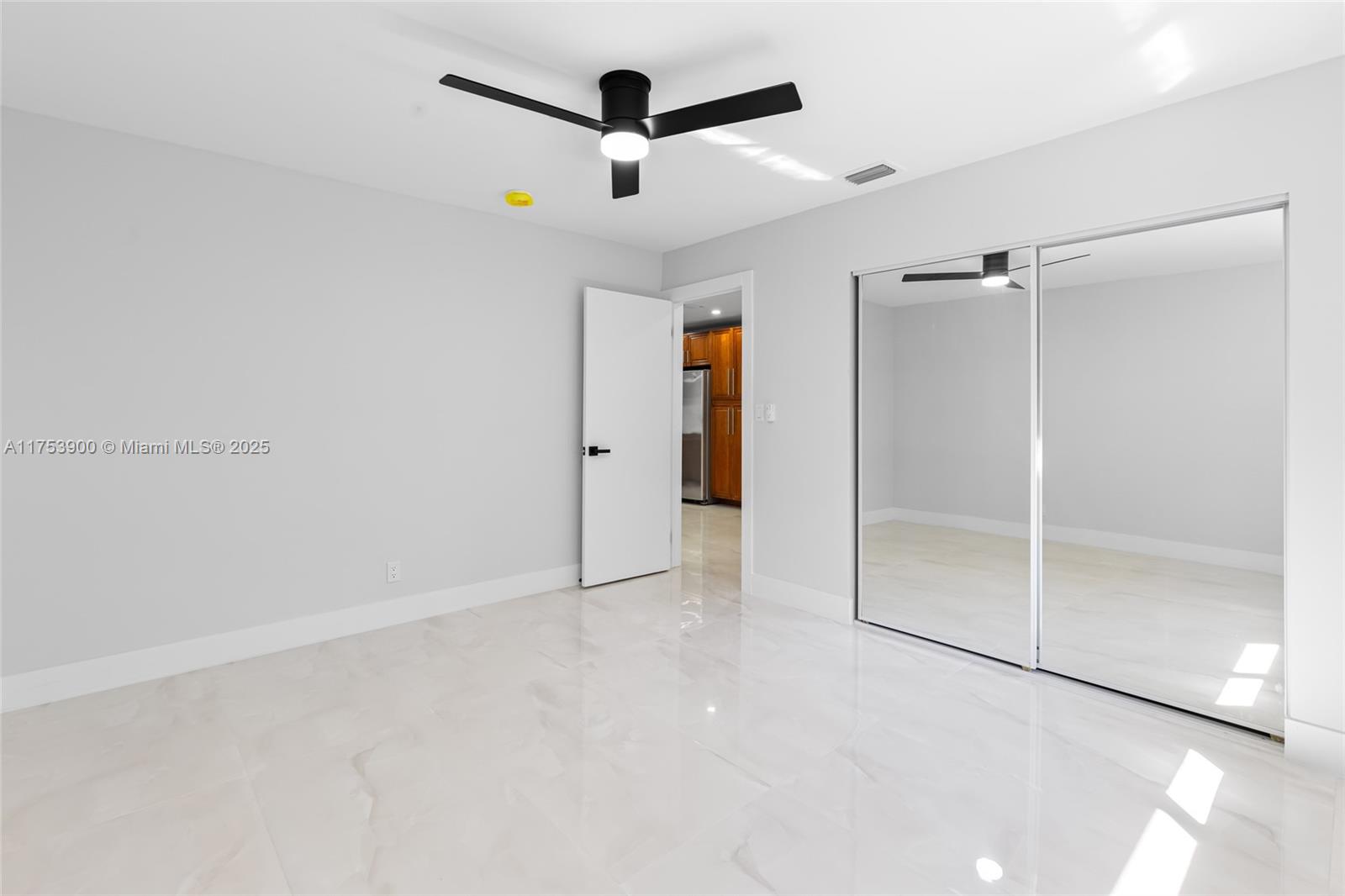 FOREST HILLS SOUTH - Residential