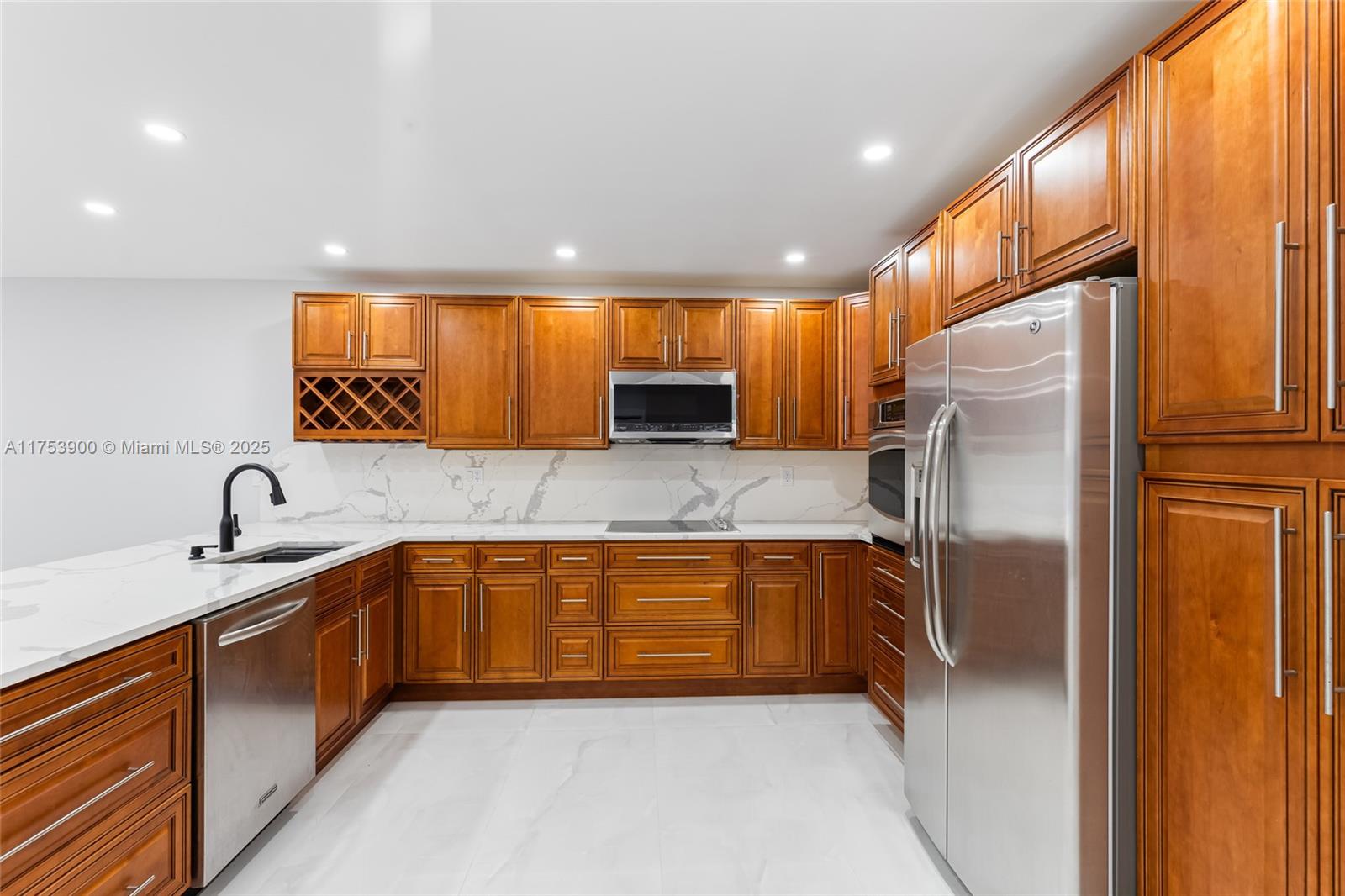 FOREST HILLS SOUTH - Residential