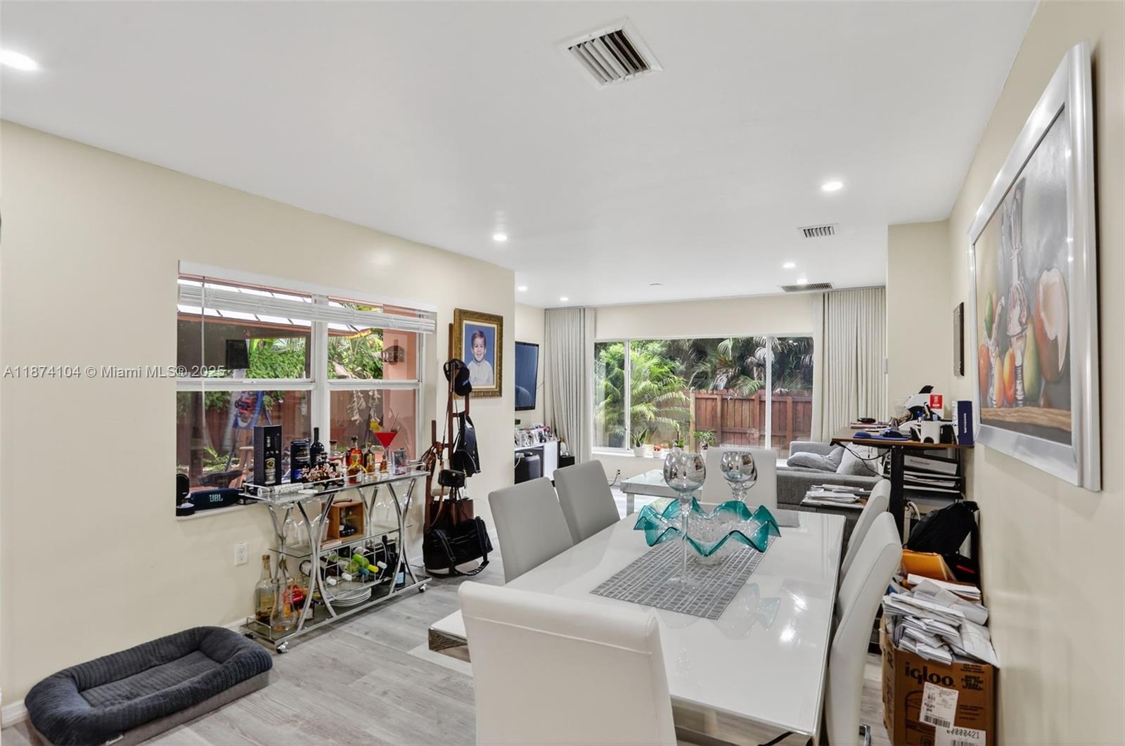 OAK GROVE - Residential Income