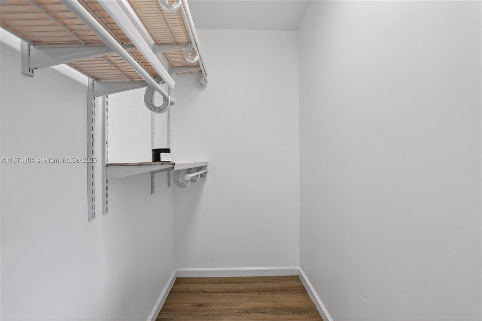 OAK GROVE - Residential Income