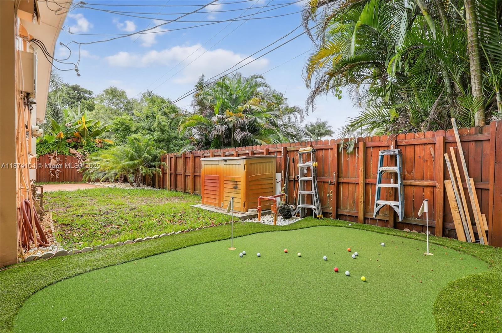 OAK GROVE - Residential Income