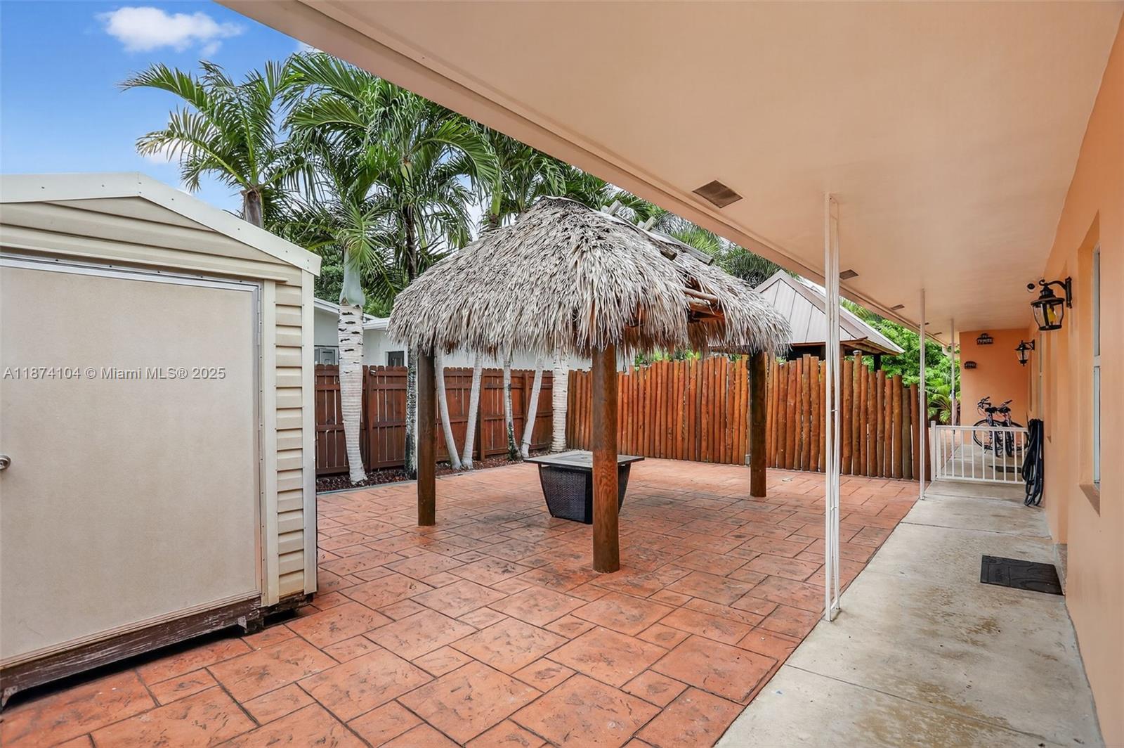 OAK GROVE - Residential Income