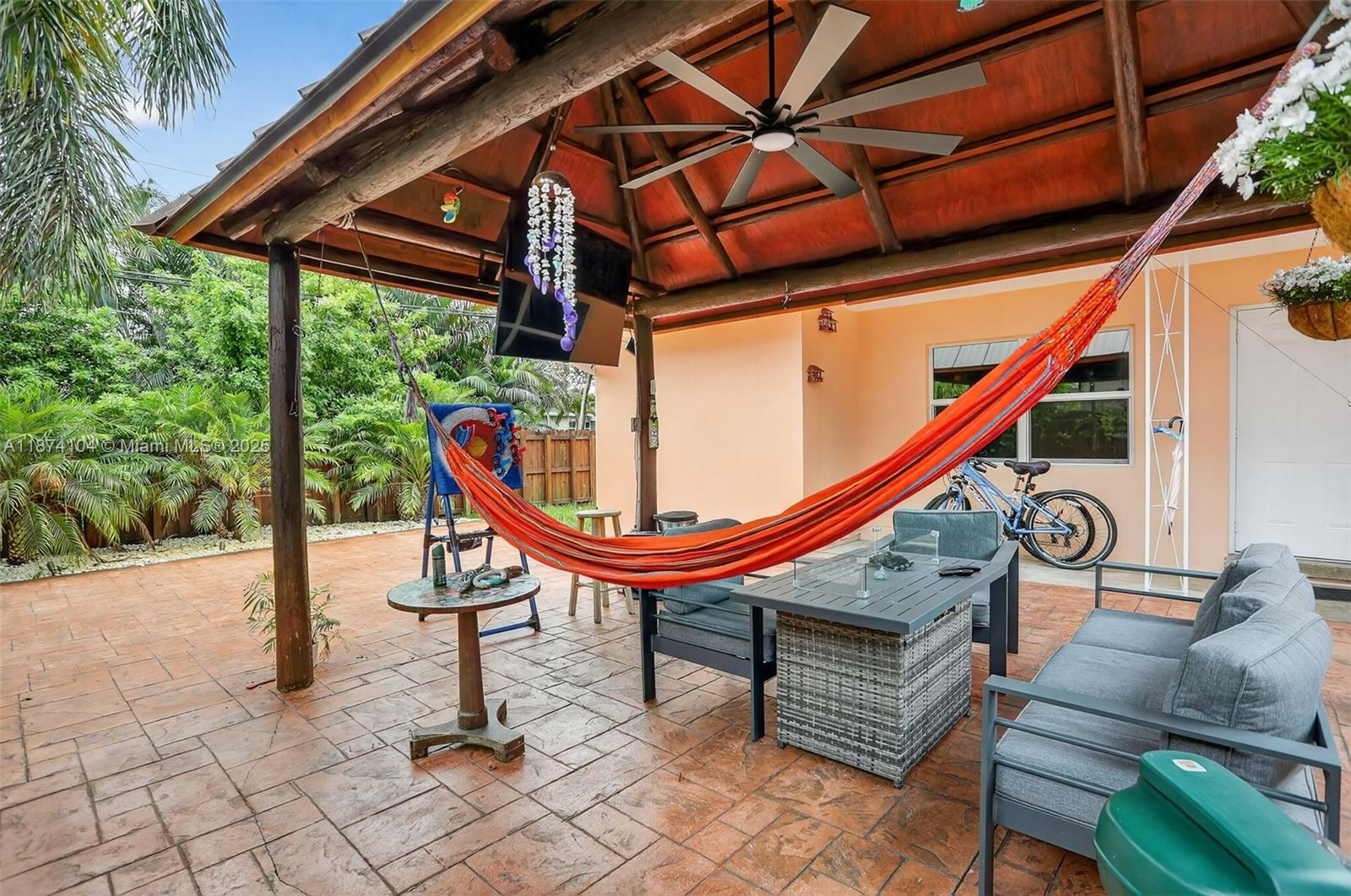 OAK GROVE - Residential Income