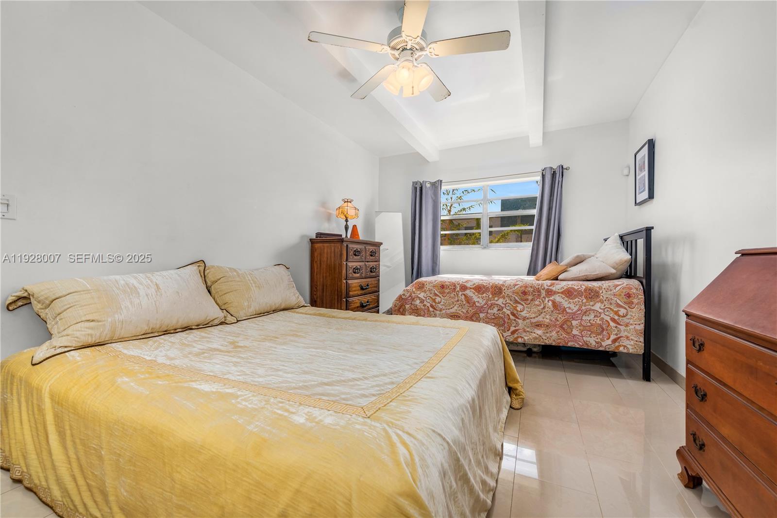 MICHIGAN TERRACE CONDO - Residential Lease