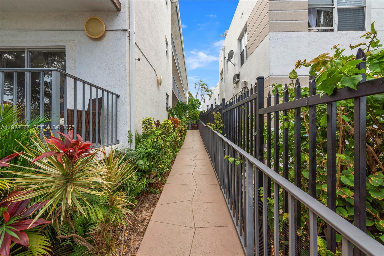 MICHIGAN TERRACE CONDO - Residential Lease