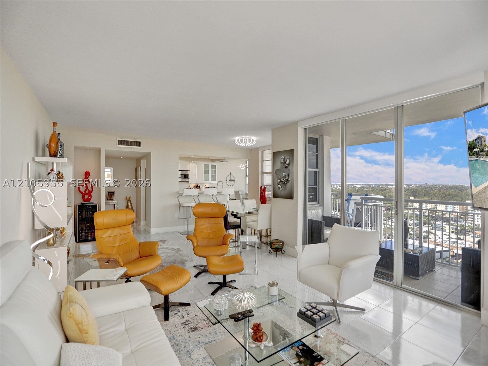 18011 Biscayne Blvd 1904