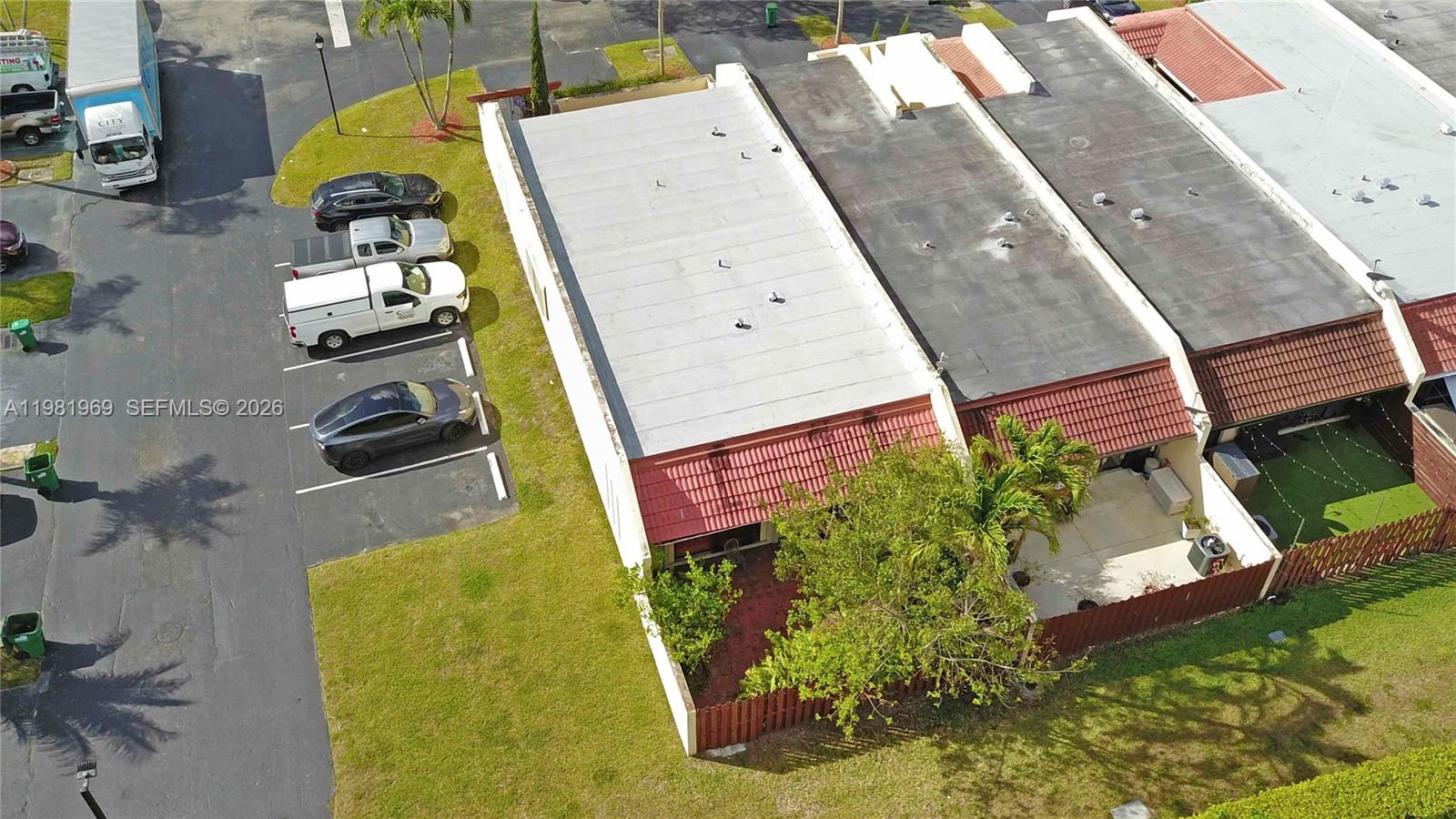 WOODSTOCK TOWNHOMES SEC 1 - Residential