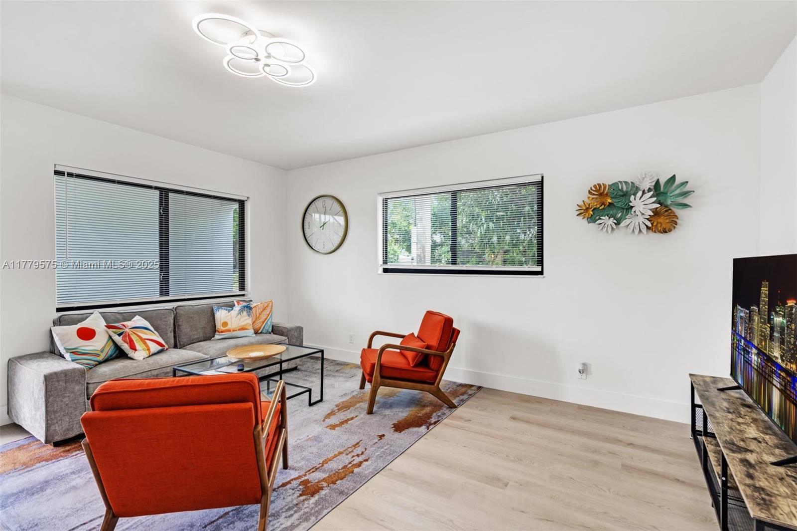 LAUDERDALE - Residential Lease