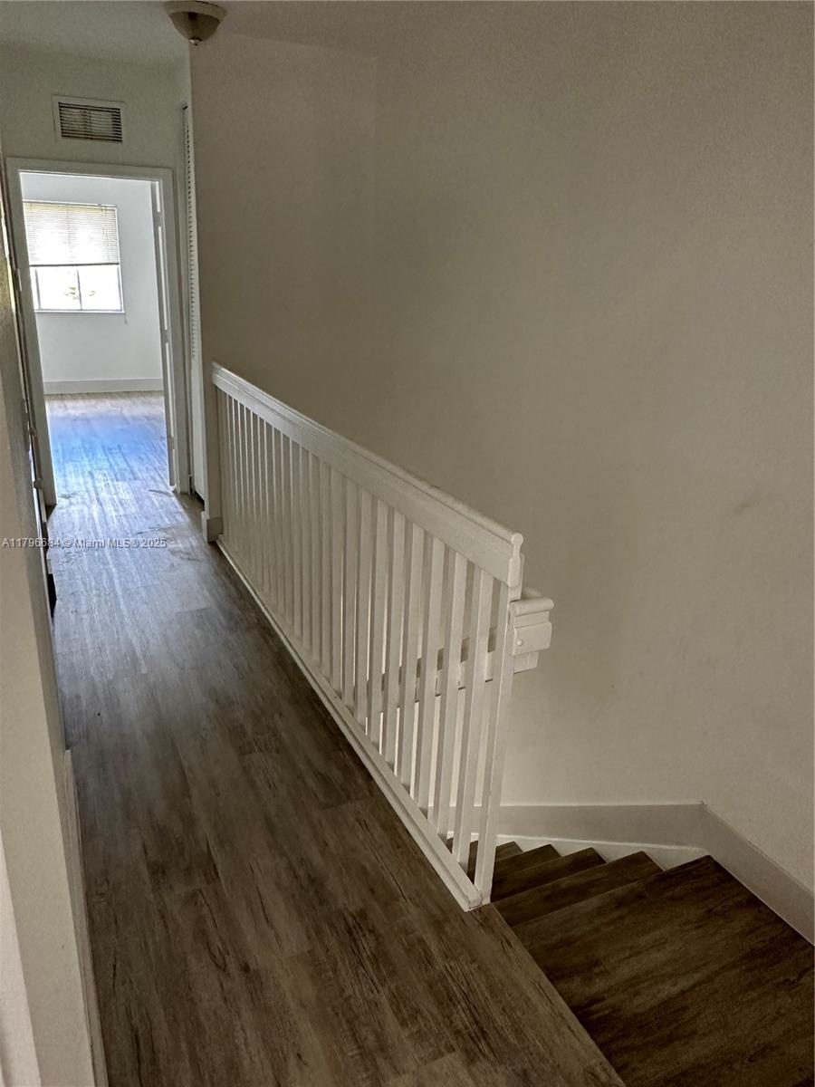 4513 Woodland Cir 4513