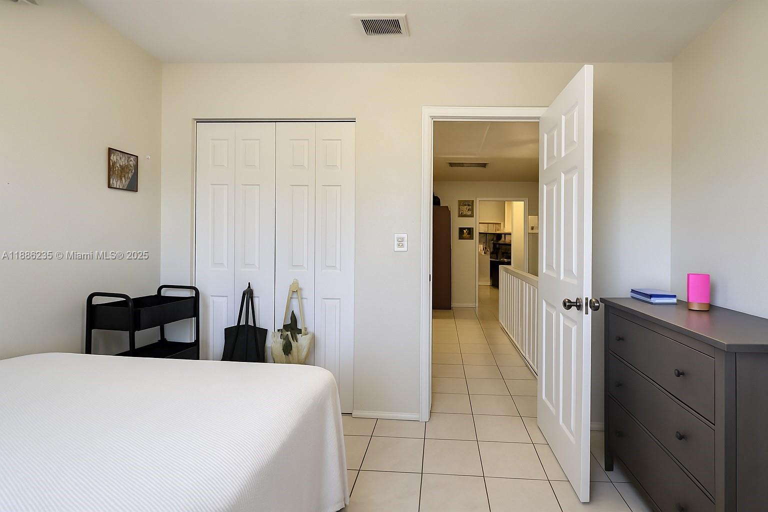 VALENCIA VILLAGE CONDO PH - Residential