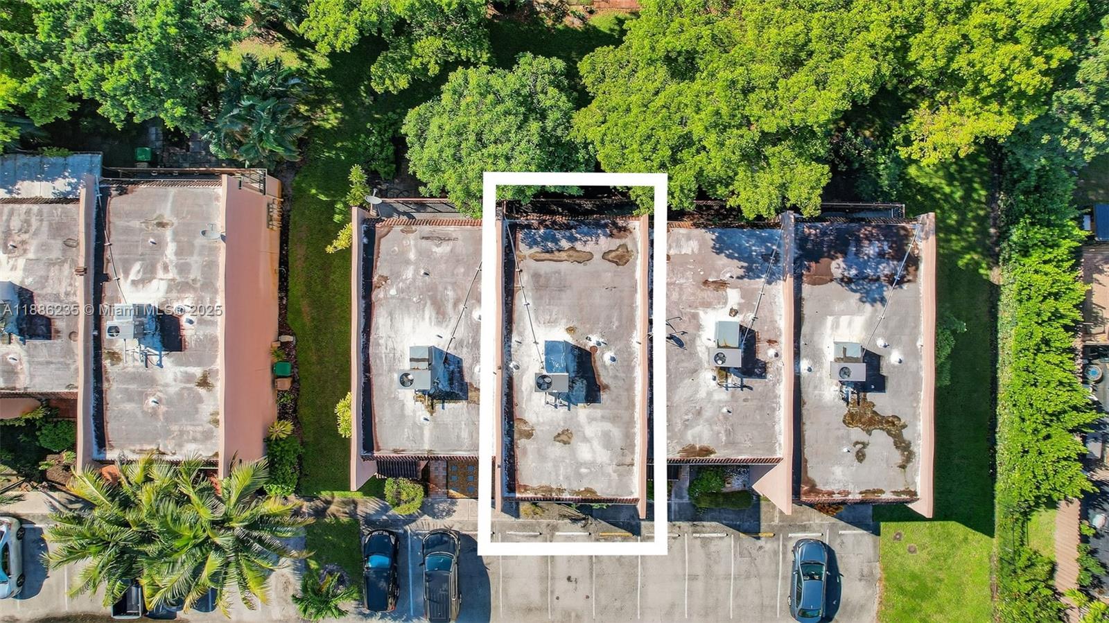 VALENCIA VILLAGE CONDO PH - Residential