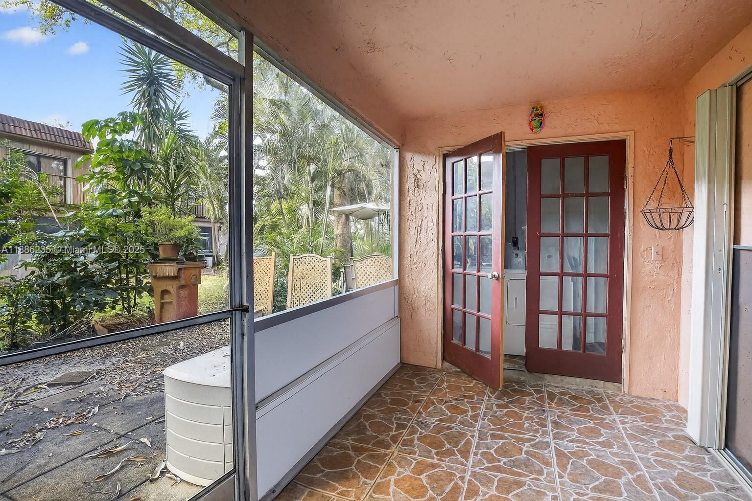 VALENCIA VILLAGE CONDO PH - Residential