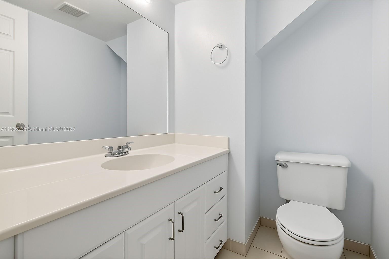 VALENCIA VILLAGE CONDO PH - Residential