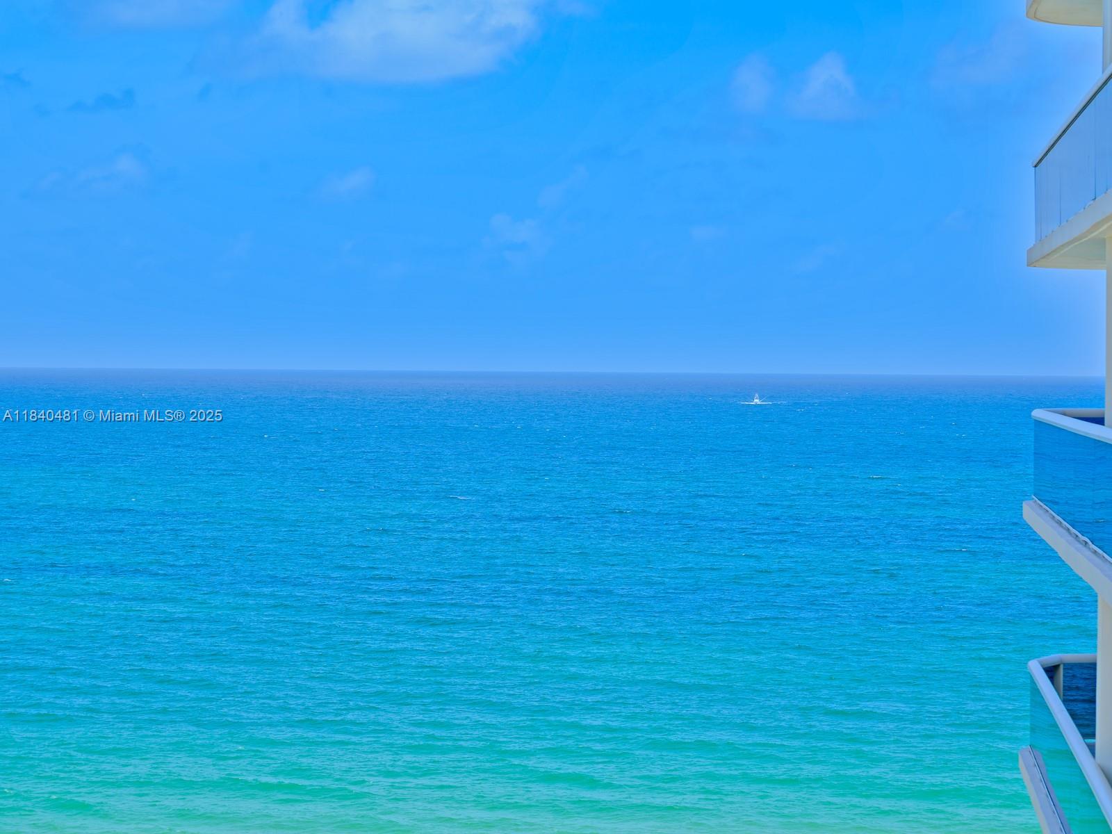 SOLIMAR CONDO - Residential