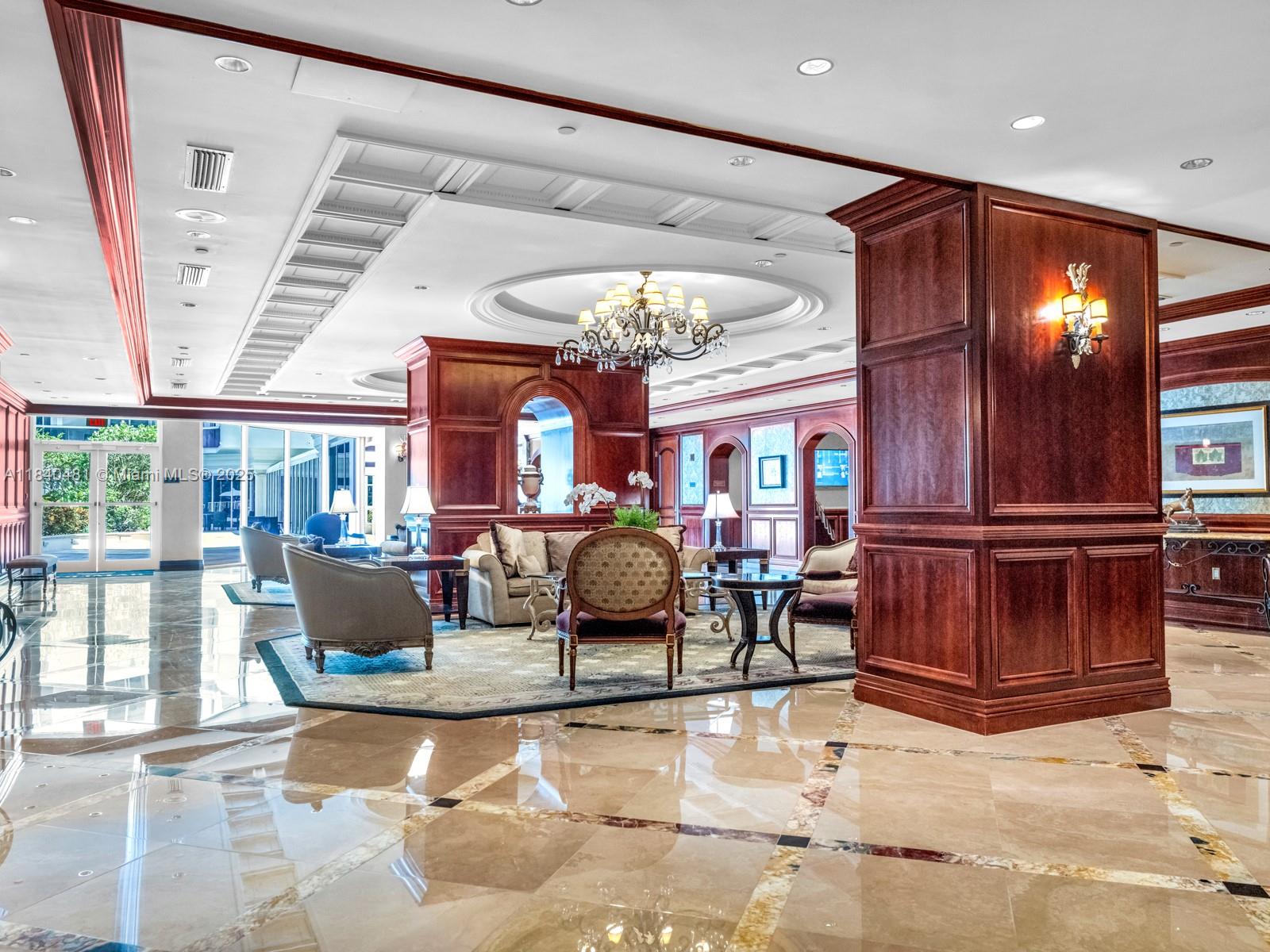 SOLIMAR CONDO - Residential