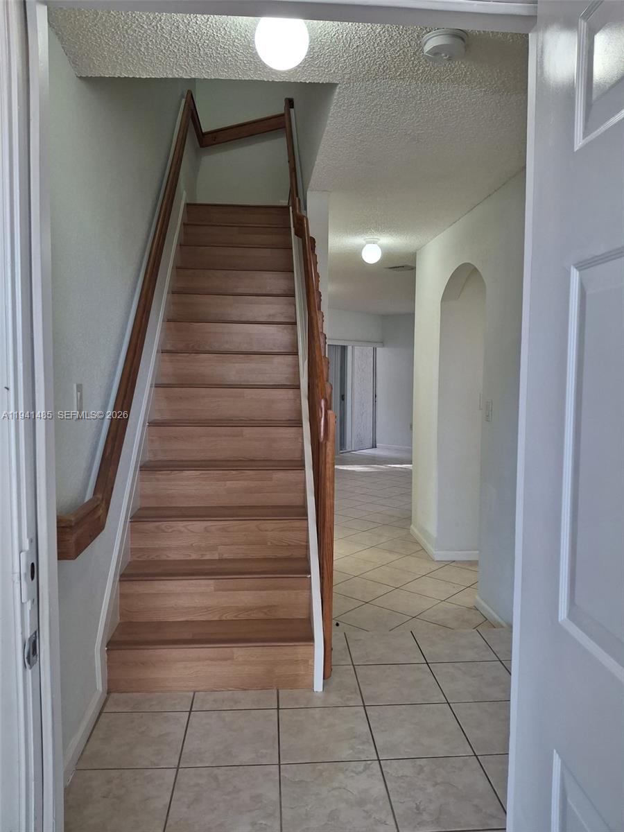 BONITA VILLAS CONDO - Residential Lease