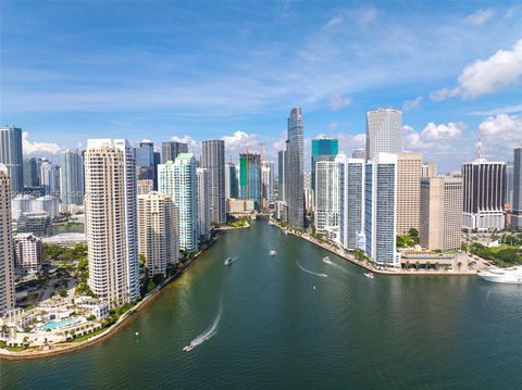 300 S Biscayne Blvd L-L02 Miami FL 33131