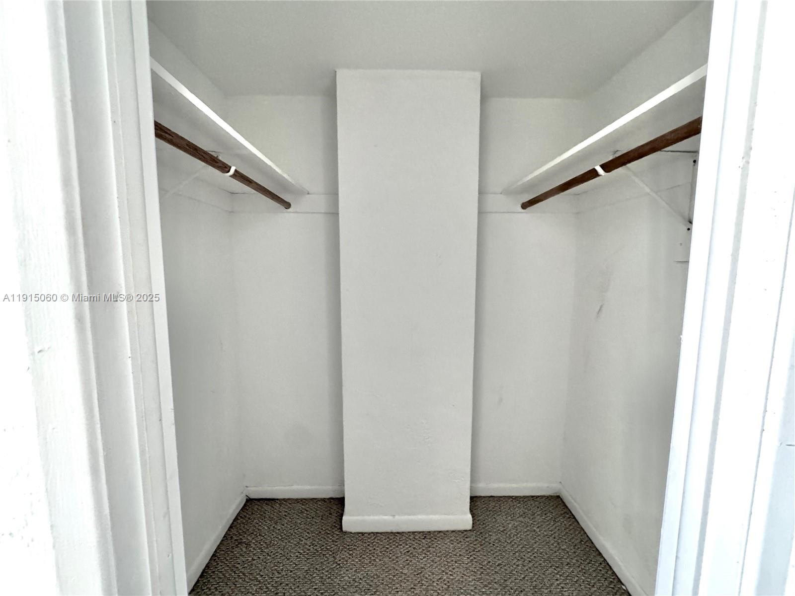 OCEANVIEW BUILDING A COND - Residential Lease