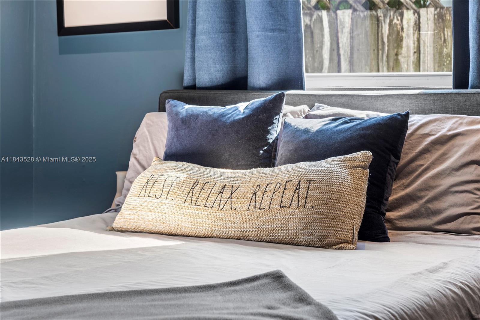 BELLE MEADE OF MIA SEC 1 - Residential Lease