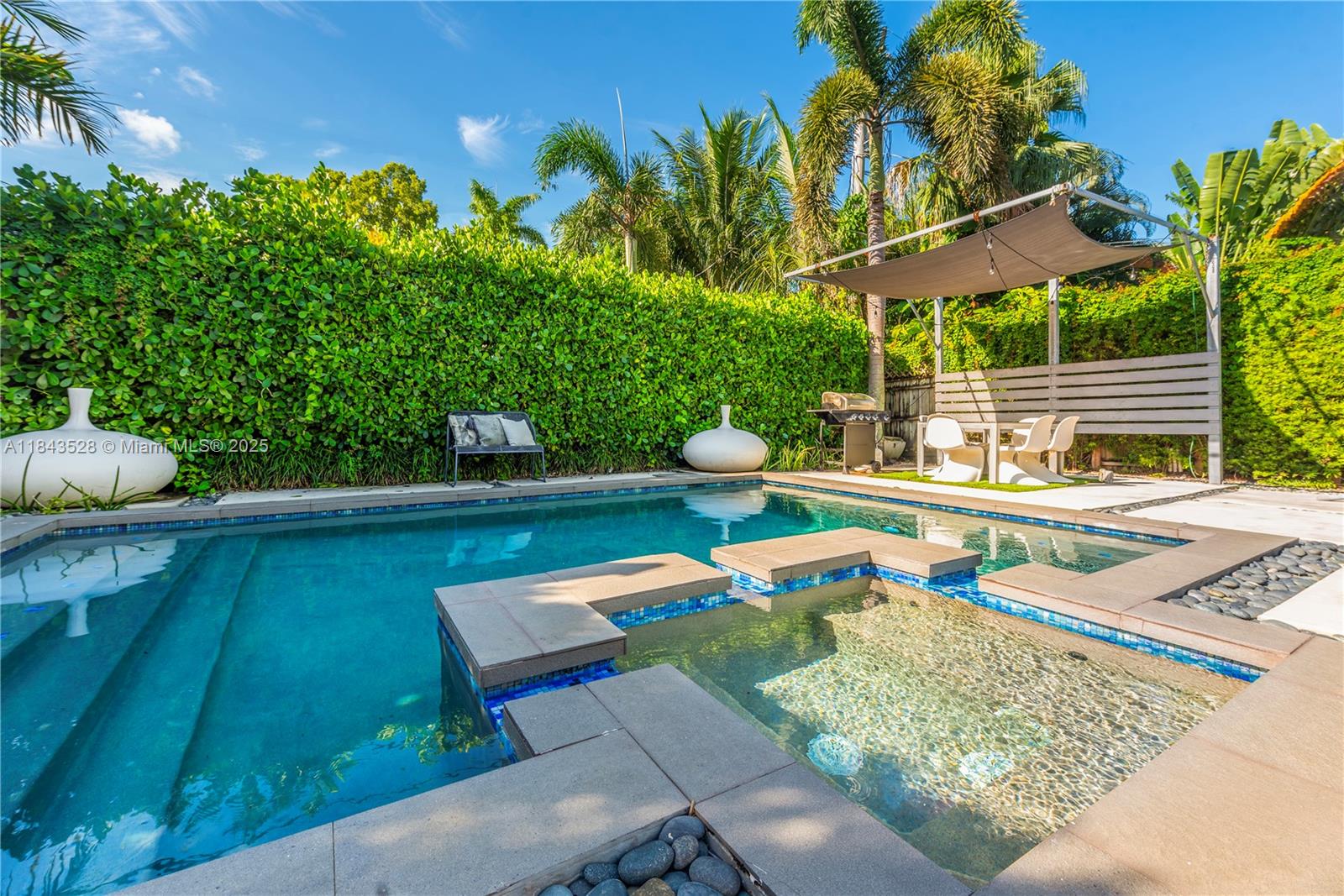 BELLE MEADE OF MIA SEC 1 - Residential Lease